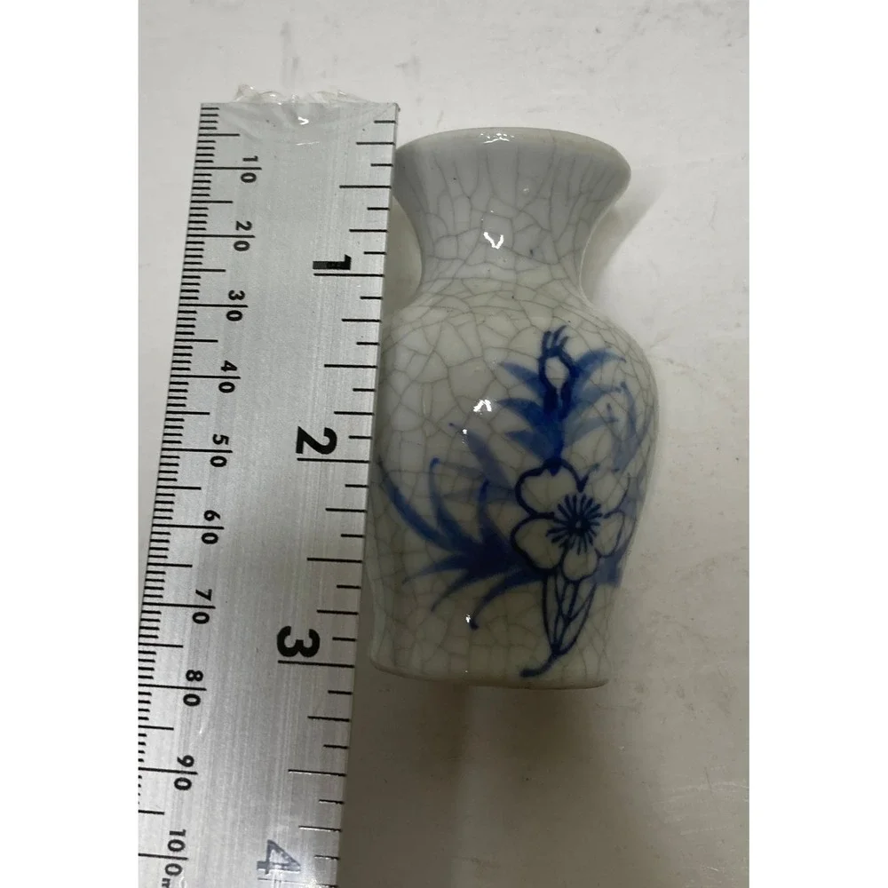Miniature‎ Blue and White Crackle Glaze Floral Ceramic Bud Vase 3 
